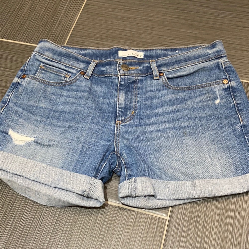Loft jean shorts size 4/27